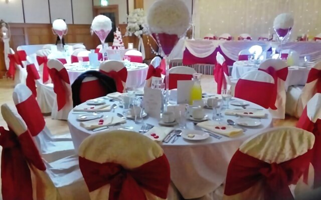 The Cross Square Hotel