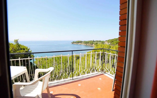 Hotel Punta Licosa