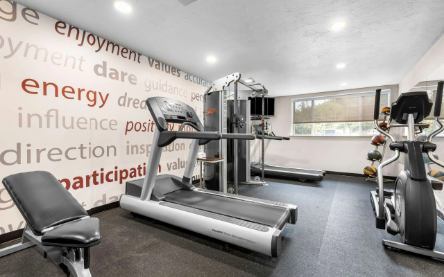 Best Western Plus Parkway Inn