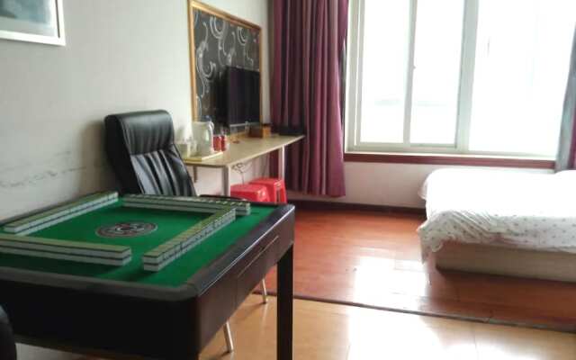 Donghua Hotel-Guangzhou Exhibition Branch