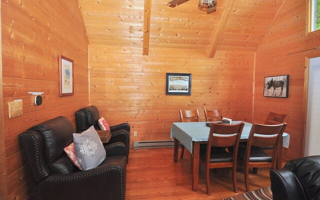 Rosies Creekside Retreat - 3 BR Escape!