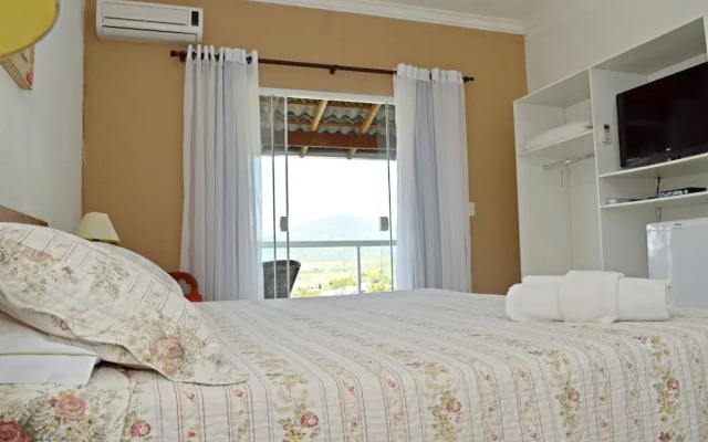 Pousada Penedo House