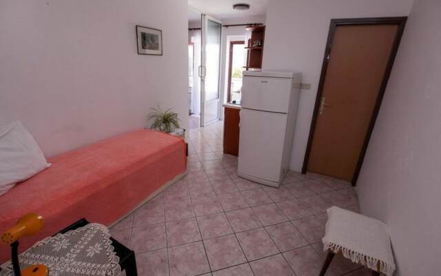 Ruz - Near Beach - 2 - A 204