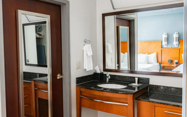 Hyatt Place Atlanta Airport-North