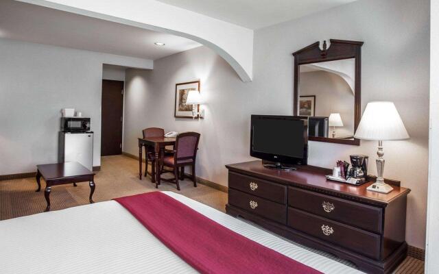 Quality Inn Grand Suites Bellingham