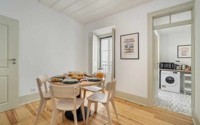Lisbon's Heartbeat Your Premier Address