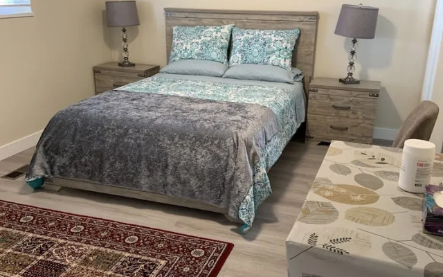 Orchid House near Vancouver YVR Airport