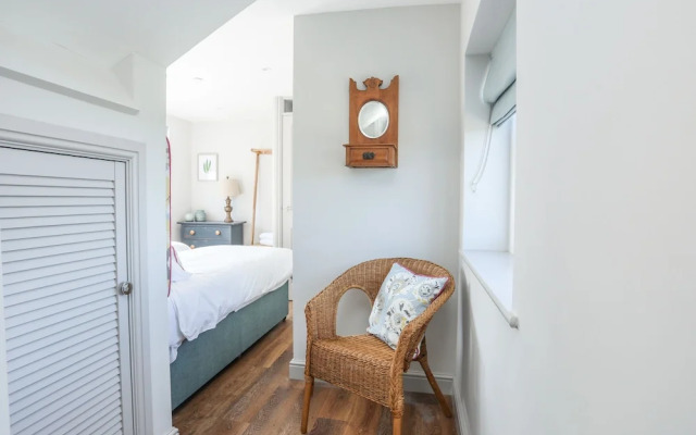 Southcott Apartment