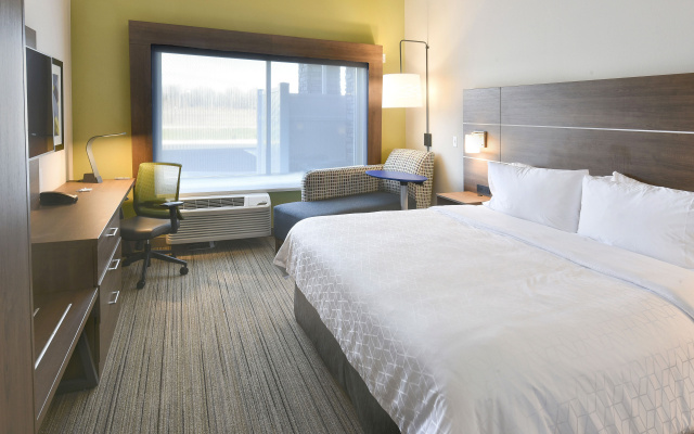 Holiday Inn Express & Suites Madisonville by IHG