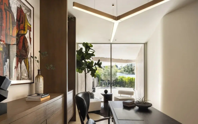 Stradella Mansion - Epitome of Luxury Living in This Breathtaking Bel Air Estate