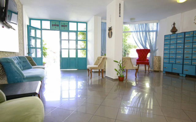 Zeybek Hotel