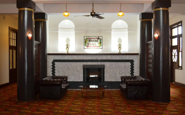 Historic Hydro Motor Inn