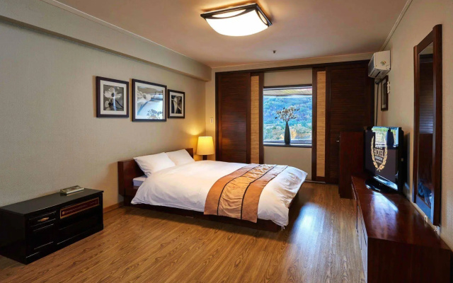 Kensington Hotel Seorak