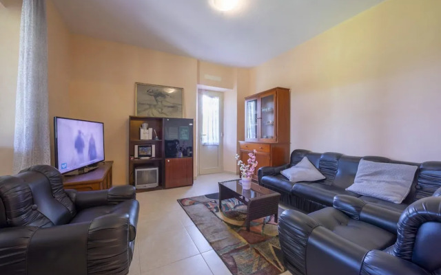 Villa Clara few km From the sea