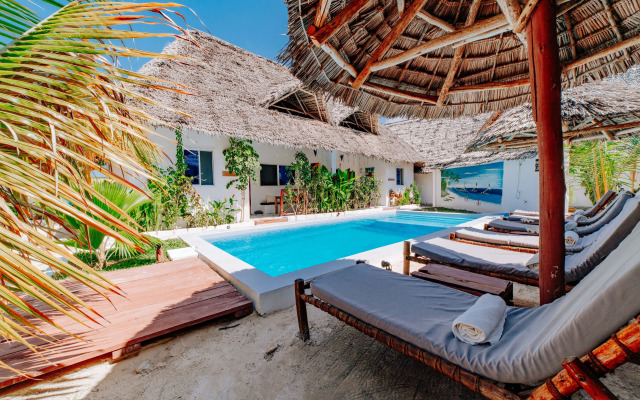 Simba Apartment Hotel