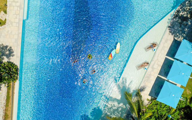 Tambuli Seaside Resort and Spa