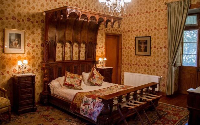 Hotel Hacienda los Lingues