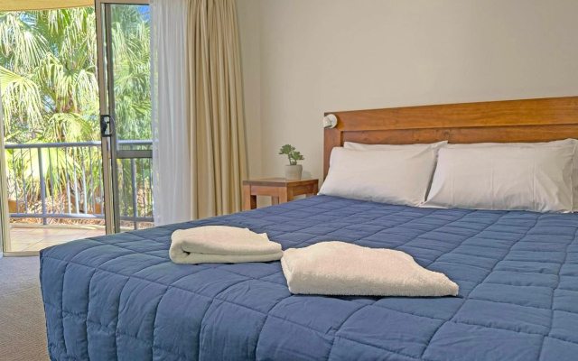 Beachside Holiday Apartments – Guest Rooms – Port Macquarie