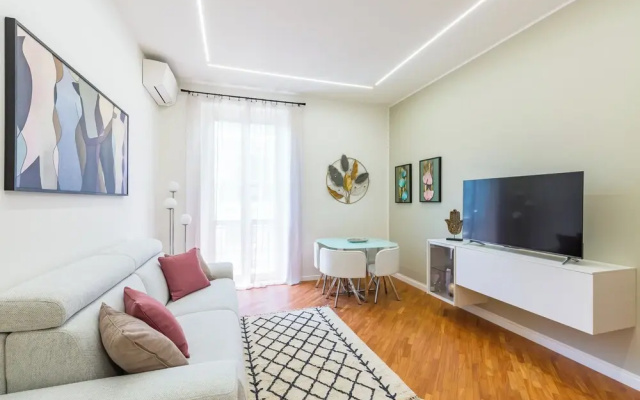 Stanzione Classy Flat at Vomero Central