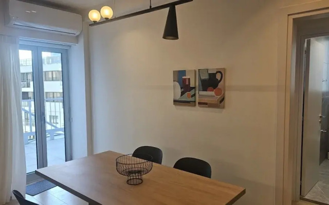37 NIC - Stay City Center Gem