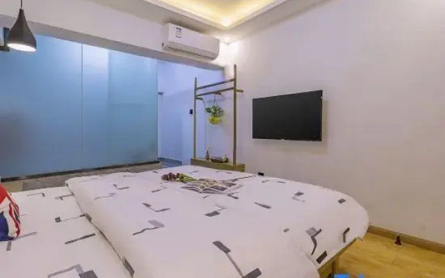 Kaiya Hotel (Kunming Yuantongshan Honghui Hospital Store)