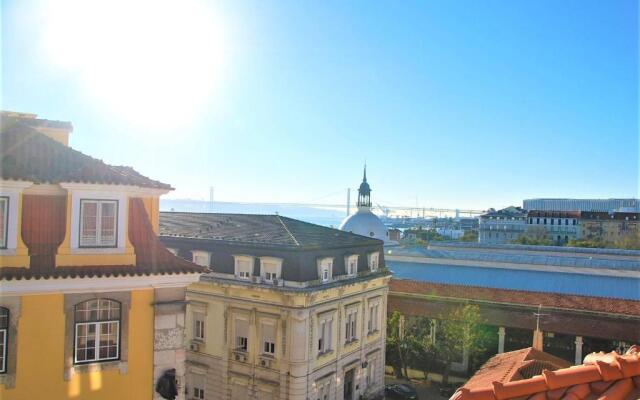 Cais Sodré Aptm with Amazing View