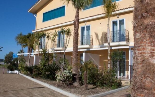 Mimi Hotel and Camping Licata