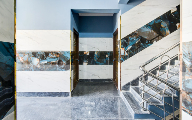 Super Townhouse Hitech City Near Yashoda Hospital