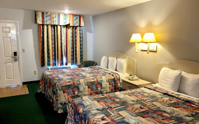 Key West Inn - Childersburg