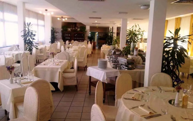 Dune Hotel & RTA Boschetto Holiday