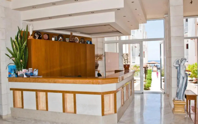 Ekavi Apartments