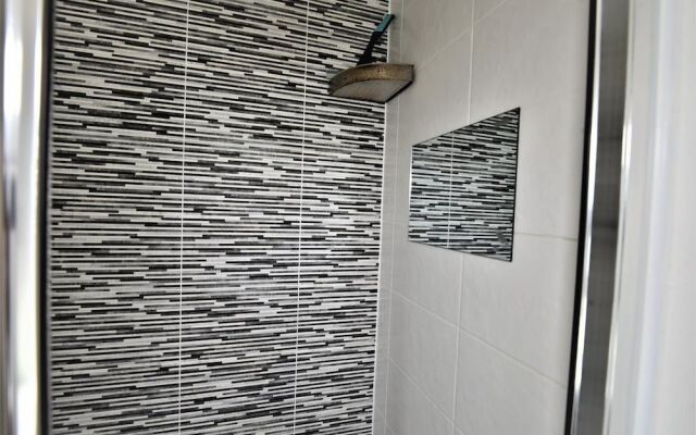 Hughenden Garden Luxury Apartment