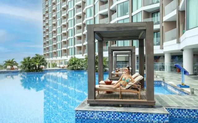 FLC Grand Hotel Samson