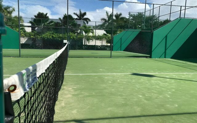 Lorecha Ochoa by Andiani Travel