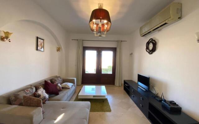 Gouna Sabina 1 BR pool and lagoon