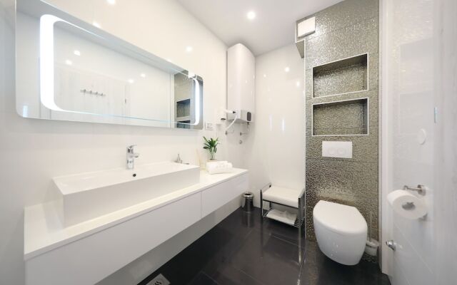 Luxury Majpruz Suites