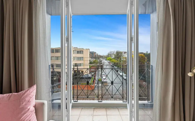 Lovely Boutique 1-bed Unit With Gym & Pool