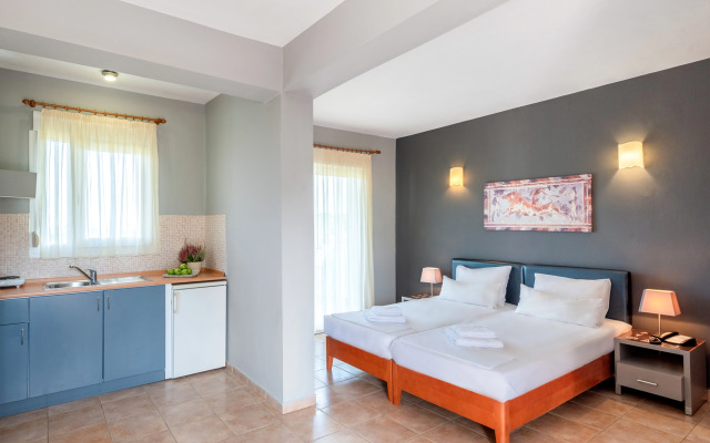 Ampelia Hotel Kassandra