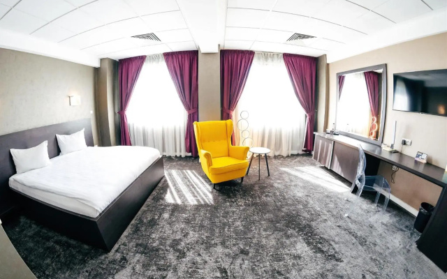 Business Hotel Conference Center & Spa