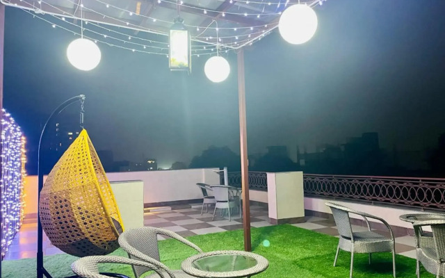 Olive @ Golf Course Road