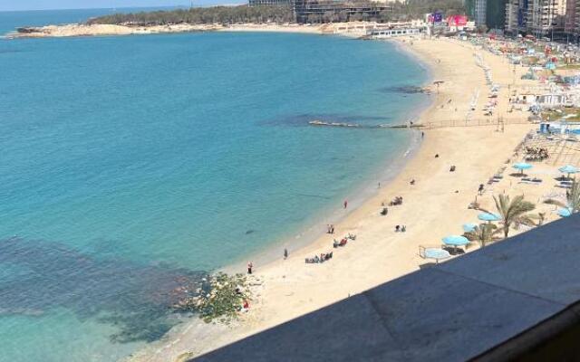 Apartment Panorama Beach Montazah 4