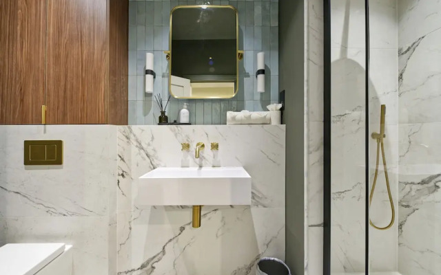 Regent's Park Secrets by Underthedoormat