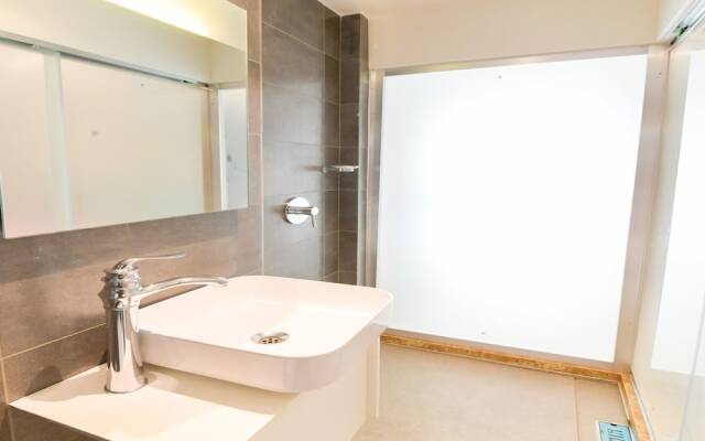 OYO 12670 Connect Inn