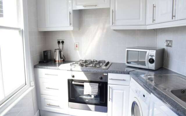 1 Bedroom Apartment In Highbury