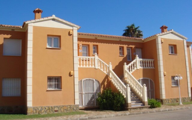 Apartamentos y Villas Oliva Nova Resort