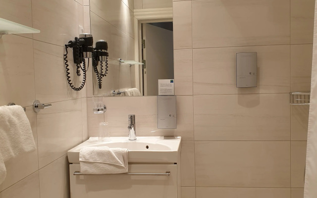 Best Western Hotel Hebron