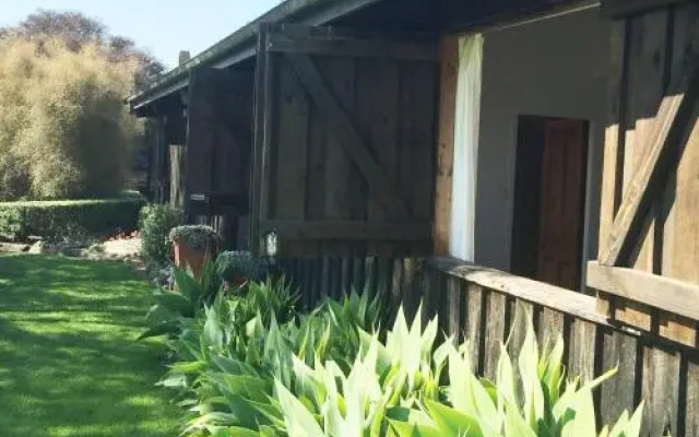 The Courthouse Studio Country B&B