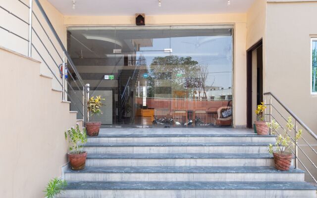 Treebo Dream Palace Near Jaipur International Airport