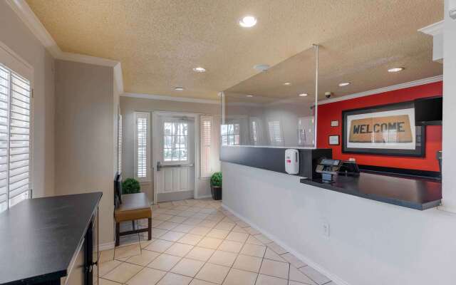 Extended Stay America Suites Arlington