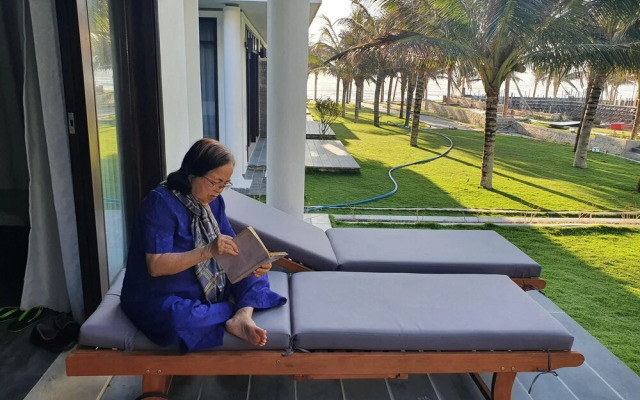 Starlight Villa Beach Resort & Spa